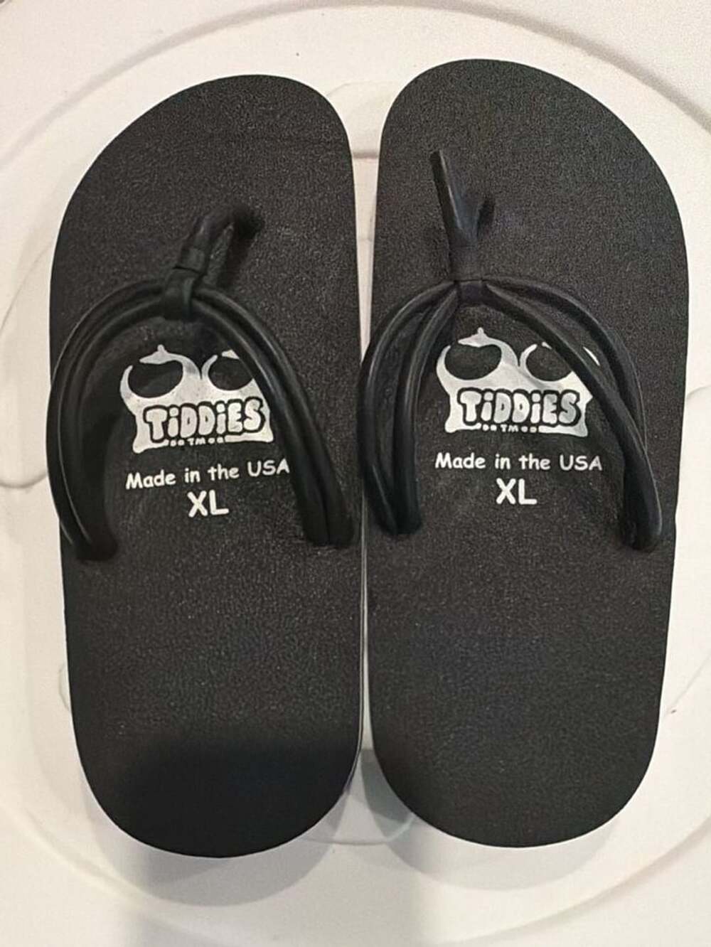 Tiddies Brand Made in the USA Black Flip Flops Sandals XL